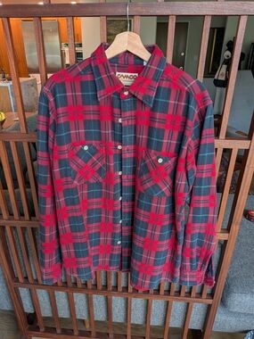 Red, Navy,and Green thick 100% Camco Sturdy Cotton Flannel Shirt Large